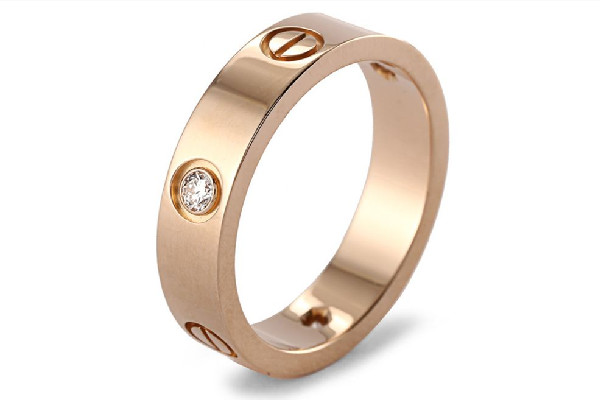 18k金會(huì)氧化發(fā)黑嗎 18k金戴久了會(huì)變色嗎 18k金會(huì)氧化發(fā)黑嗎 18k金戴久了會(huì)變色嗎