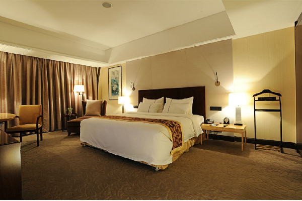 女子酒店洗澡陌生男子闖入 住酒店注意事項(xiàng) 女子酒店洗澡陌生男子闖入 住酒店注意事項(xiàng)