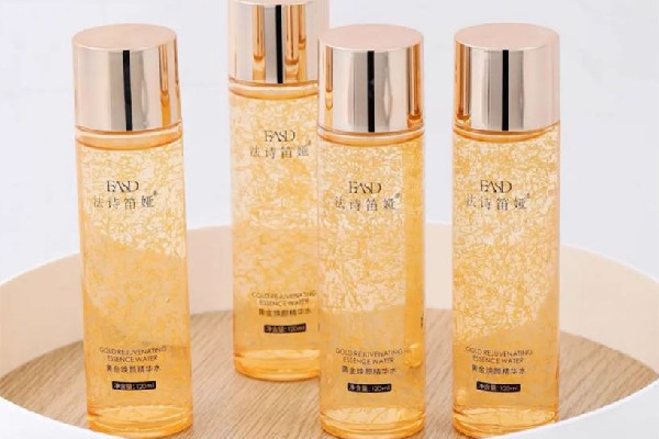 精華水有泡泡是怎么回事 精華水為什么會搓出泡沫 精華水有泡泡是怎么回事 精華水為什么會搓出泡沫