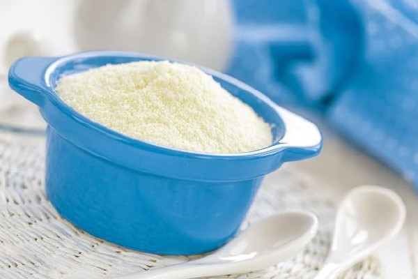 奶粉一段二段三段有什么區(qū)別 奶粉有4段嗎 奶粉一段二段三段有什么區(qū)別 奶粉有4段嗎