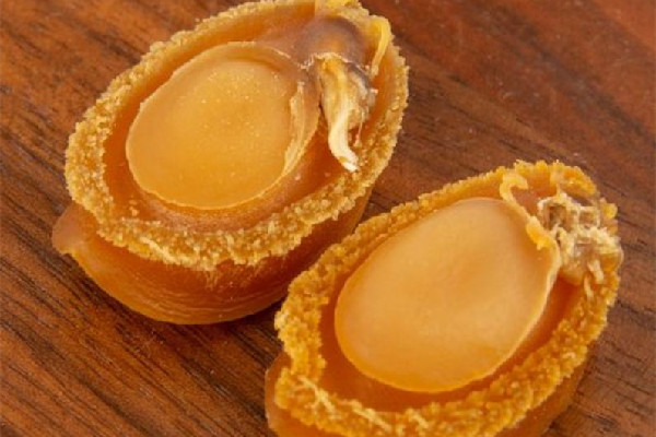 干鮑魚有白霜怎樣處理 干鮑魚有白霜和無(wú)白霜區(qū)別