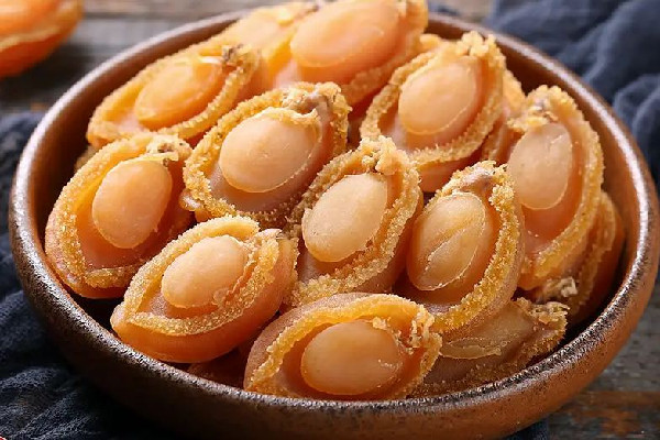 干鮑魚有白霜怎樣處理 干鮑魚有白霜和無(wú)白霜區(qū)別