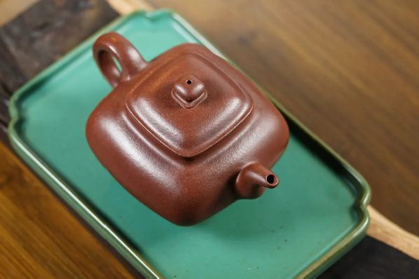 紫砂壺怎么辨別好壞 紫砂壺會(huì)滲水嗎 紫砂壺怎么辨別好壞 紫砂壺會(huì)滲水嗎