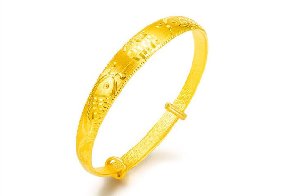 黃金手鐲有哪些款式名稱(chēng) 黃金手鐲買(mǎi)活口還是整體好