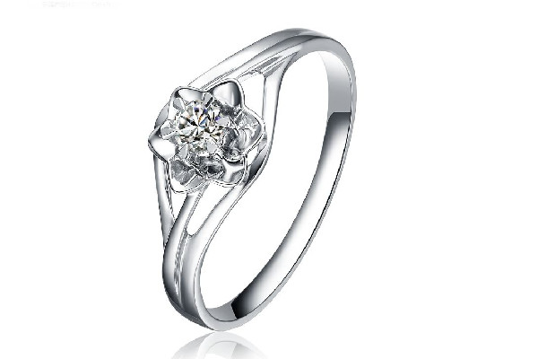 白金戒指會(huì)氧化嗎 白金戒指發(fā)黑了怎么辦