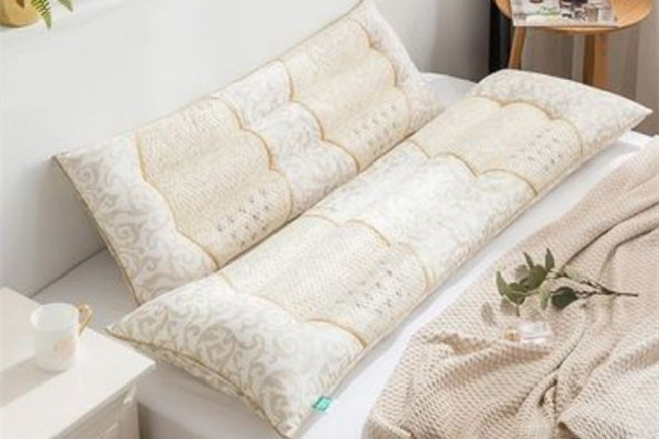 決明子枕頭好還是蕎麥枕頭好 決明子枕頭會(huì)不會(huì)太硬 決明子枕頭好還是蕎麥枕頭好 決明子枕頭會(huì)不會(huì)太硬