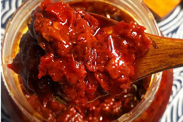 豆瓣醬有酒味還能吃嗎 豆瓣醬為什么會(huì)有酒味