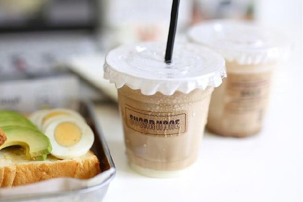 生椰拿鐵和絲絨拿鐵哪個(gè)好喝 生椰拿鐵和生椰絲絨拿鐵區(qū)別 生椰拿鐵和絲絨拿鐵哪個(gè)好喝 生椰拿鐵和生椰絲絨拿鐵區(qū)別