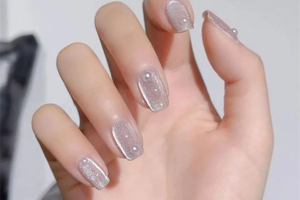 貓眼膠會(huì)過(guò)期嗎 貓眼膠放久了好用嗎 貓眼膠會(huì)過(guò)期嗎 貓眼膠放久了好用嗎