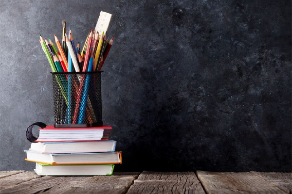 高校通報男生夜闖女寢:開除學(xué)籍 開除學(xué)籍后還能恢復(fù)嗎