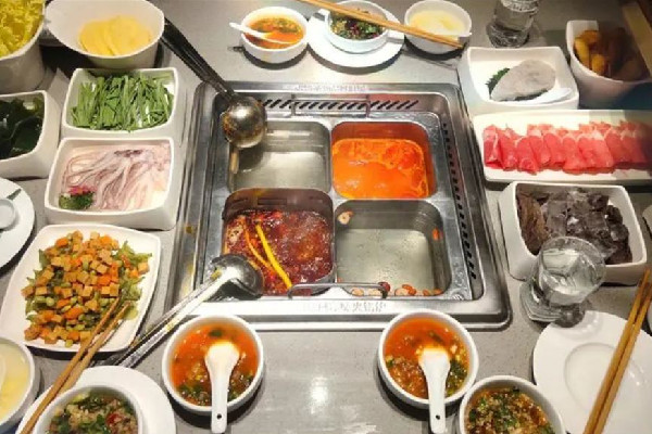 海底撈回應(yīng)孕婦可以插隊 海底撈有什么優(yōu)惠 海底撈回應(yīng)孕婦可以插隊 海底撈有什么優(yōu)惠