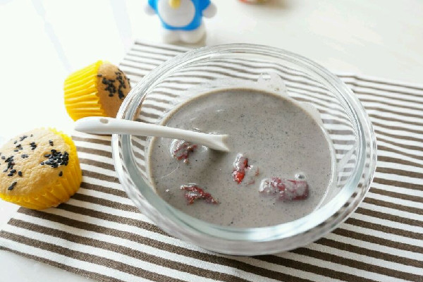 黑芝麻糊養(yǎng)胃還是傷胃 黑芝麻糊對胃好嗎 黑芝麻糊養(yǎng)胃還是傷胃 黑芝麻糊對胃好嗎