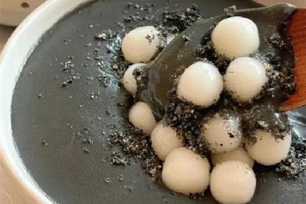 黑芝麻糊和黑芝麻功效一樣嗎 黑芝麻糊和黑芝麻丸哪個效果更好 黑芝麻糊和黑芝麻功效一樣嗎 黑芝麻糊和黑芝麻丸哪個效果更好
