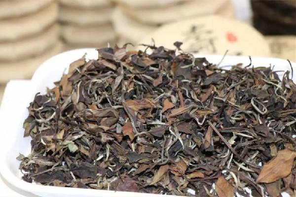 貢眉白茶的價格是多少 貢眉白茶屬于什么檔次 貢眉白茶的價格是多少 貢眉白茶屬于什么檔次