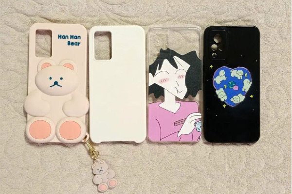 手機(jī)殼什么材質(zhì)的好 手機(jī)殼買(mǎi)硬的好還是軟的好 手機(jī)殼什么材質(zhì)的好 手機(jī)殼買(mǎi)硬的好還是軟的好