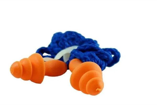 游泳耳塞哪種款式好 游泳耳塞買(mǎi)什么樣的 游泳耳塞哪種款式好 游泳耳塞買(mǎi)什么樣的