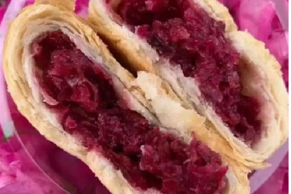 鮮花餅多少錢(qián)一盒 鮮花餅是哪里的特產(chǎn)