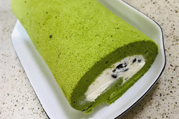 蛋糕卷為什么會粘皮 蛋糕卷怎么做不會把表皮粘掉 蛋糕卷為什么會粘皮 蛋糕卷怎么做不會把表皮粘掉