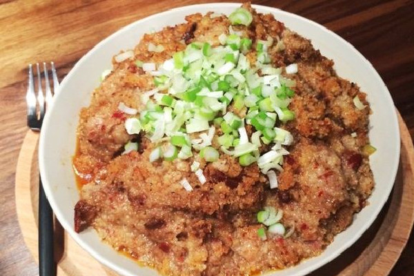 粉蒸肉做咸了怎么變淡 粉蒸肉放多少鹽合適 粉蒸肉做咸了怎么變淡 粉蒸肉放多少鹽合適