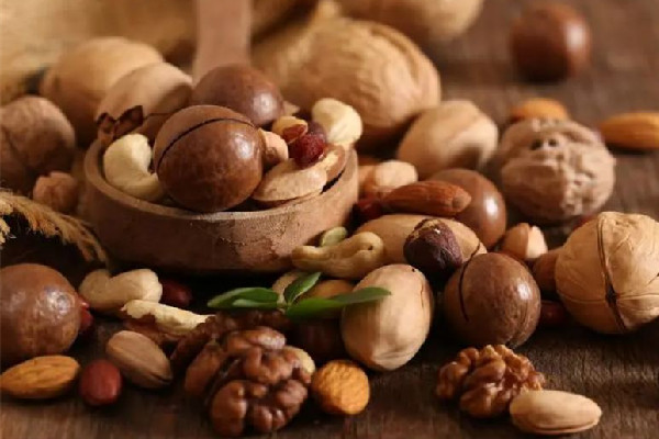 堅(jiān)果會(huì)增加膽固醇嗎 堅(jiān)果吃多了會(huì)胖嗎 堅(jiān)果會(huì)增加膽固醇嗎 堅(jiān)果吃多了會(huì)胖嗎